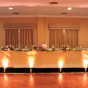 fwthumbTop table displays linked with ivy.jpg